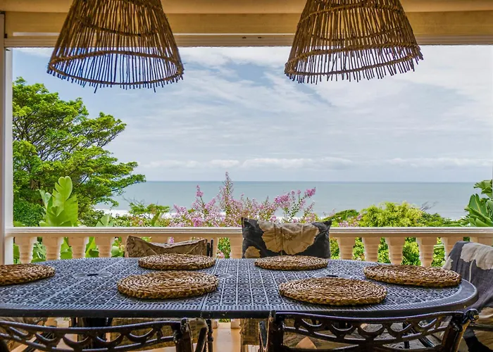 A Whale\'S Tale Beach House